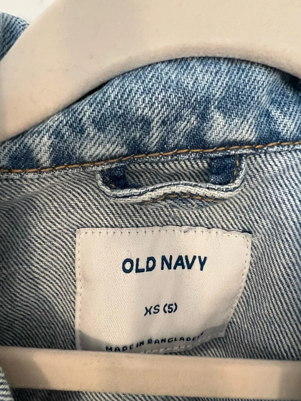 Old Navy classic silhouette